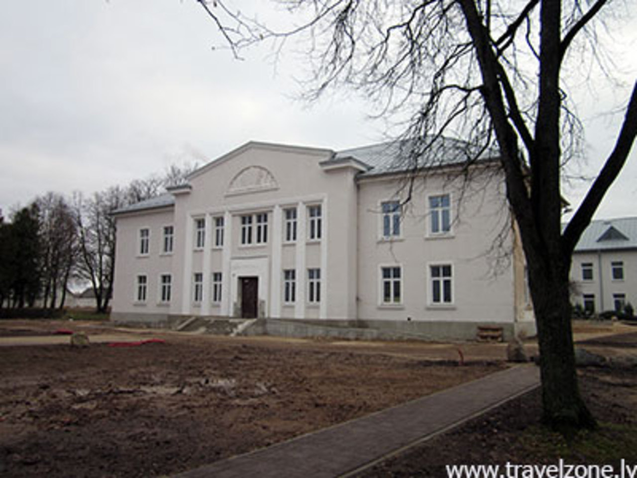 www.travelzone.lv