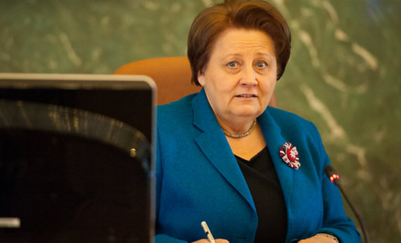 Лаймдота Страуюма, http://rus.delfi.lv