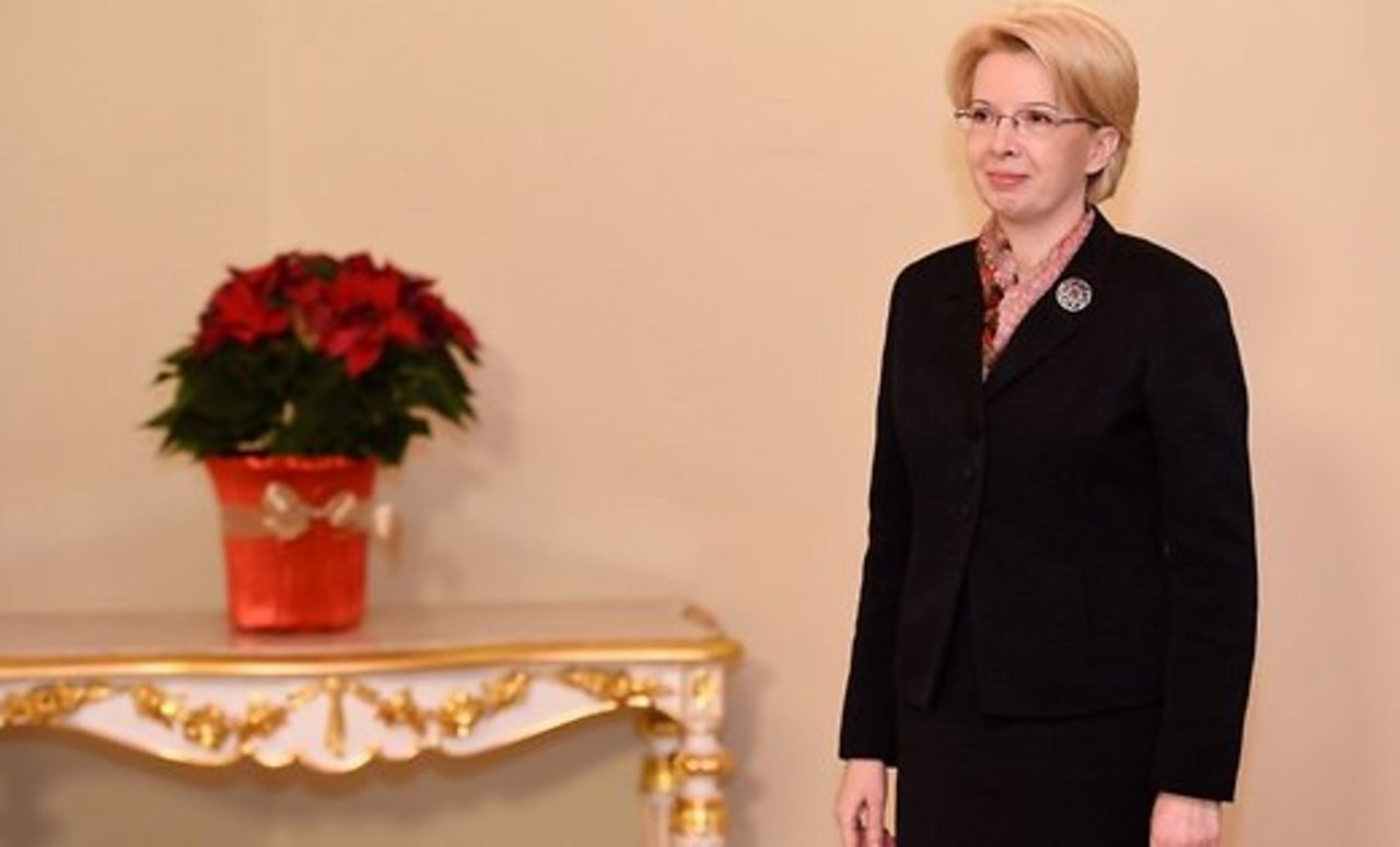 Инара Мурниеце,