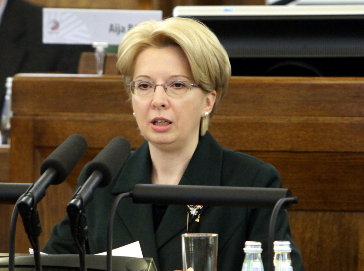 Инара Мурниеце