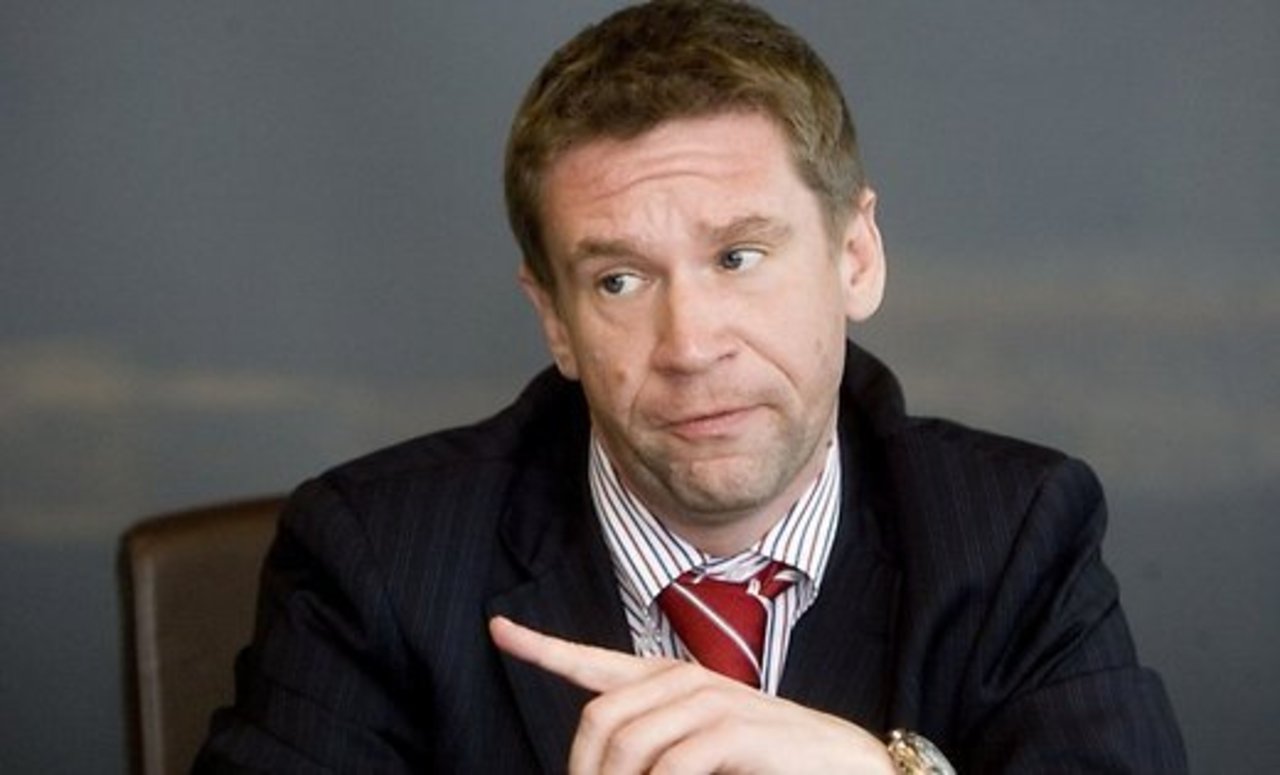 Владимир Антонов