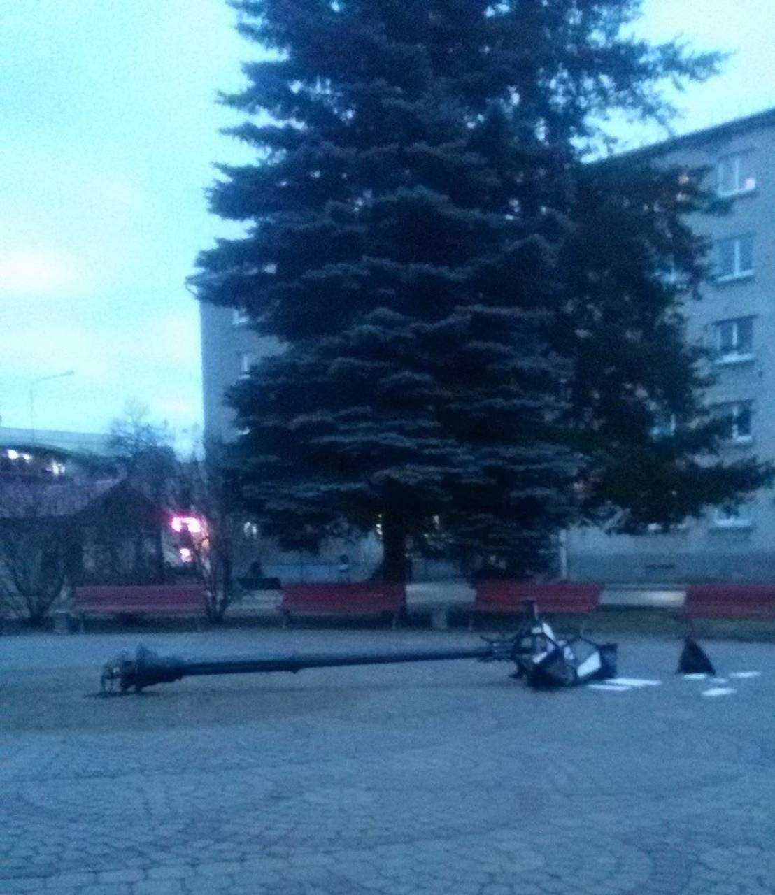 автор - Евгиений Михайловс