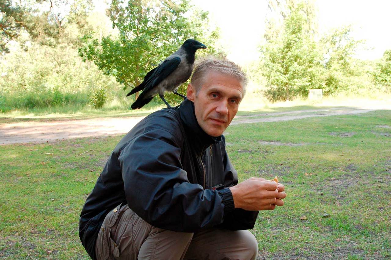 Индрикис Крамс с вороной
