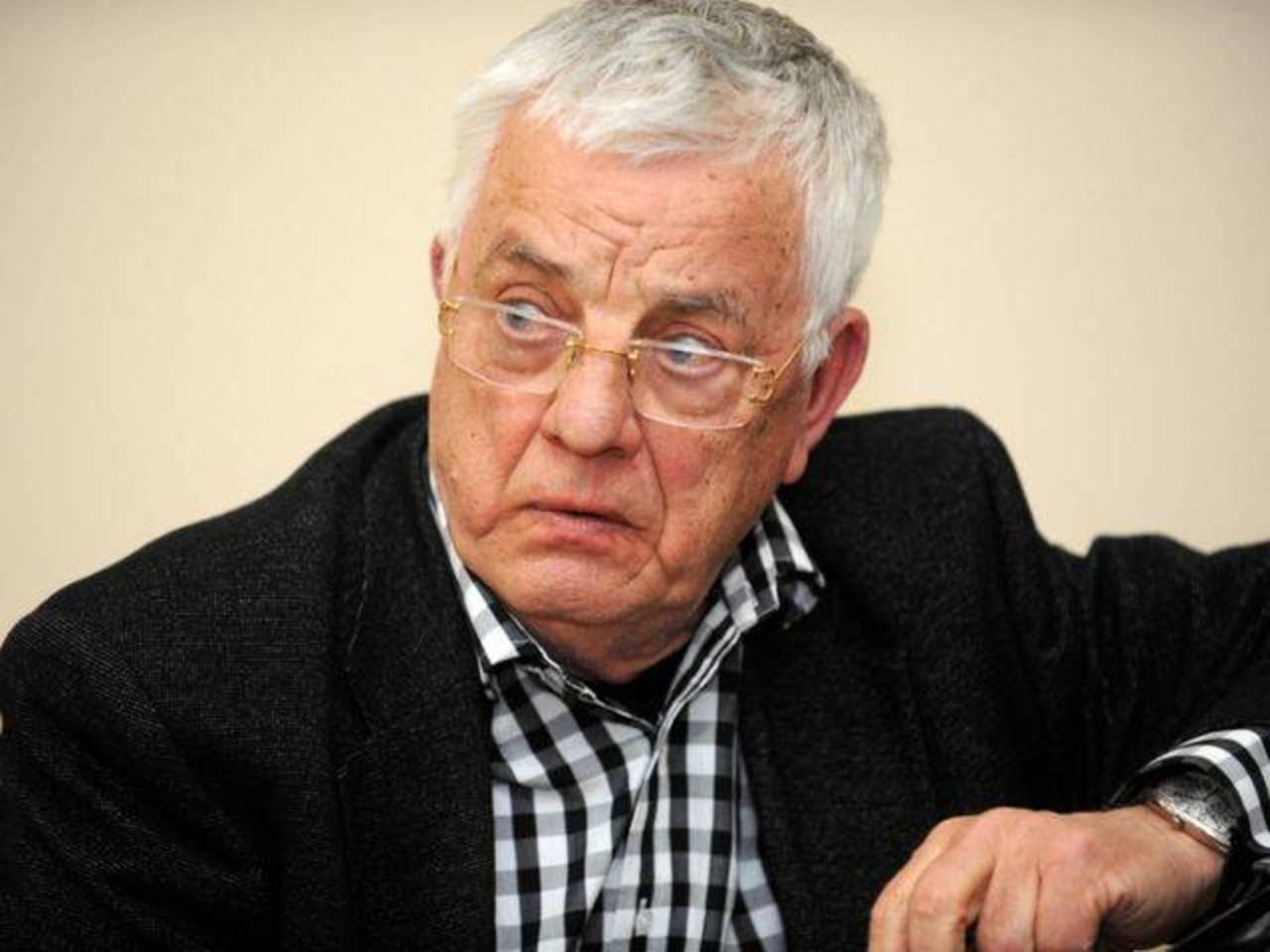 Раймонд Паулс