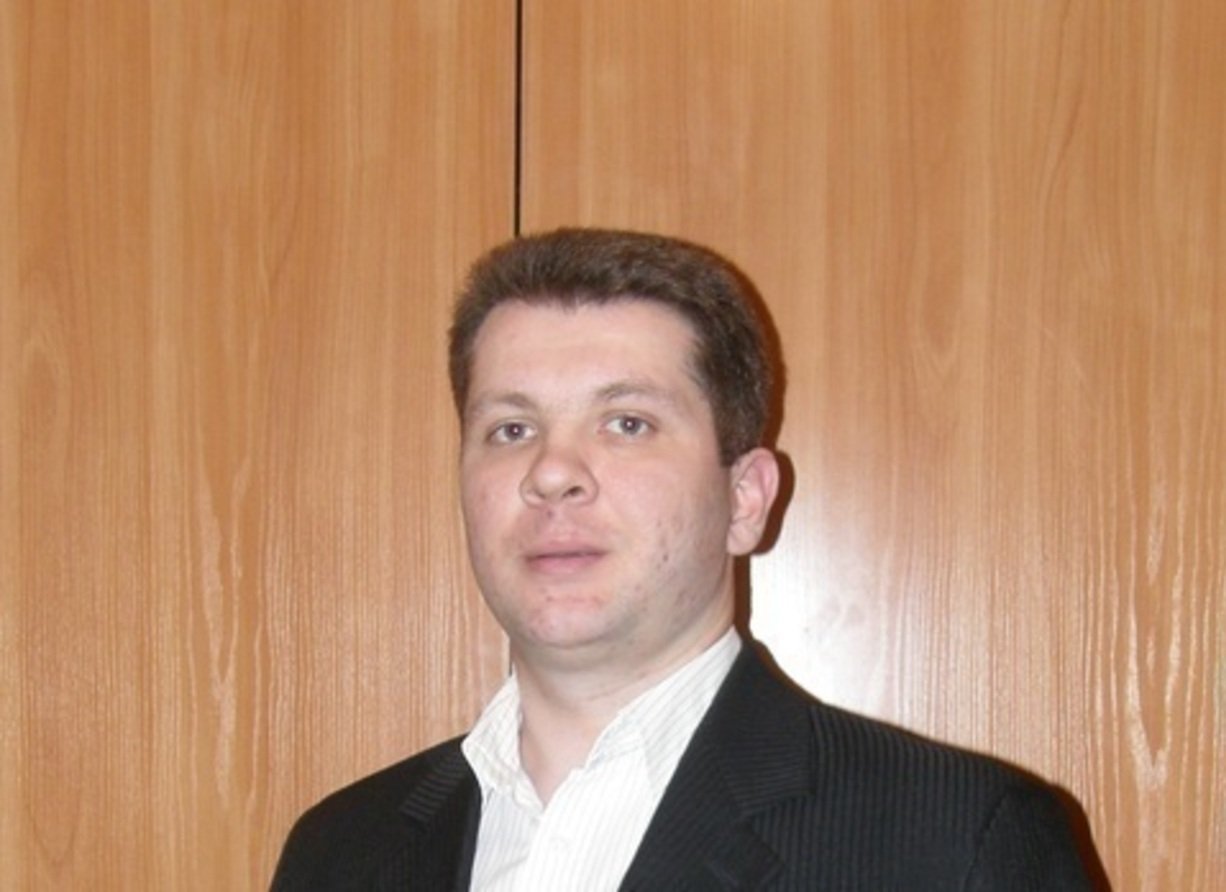 Евгений Оленов