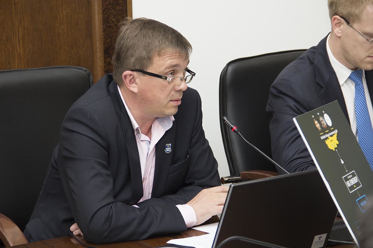 Валерий Кононов