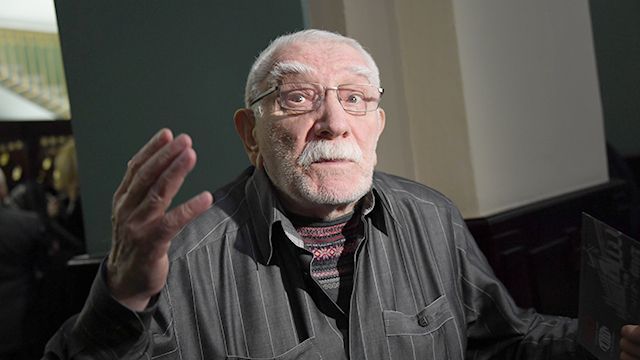 Армен Джигарханян