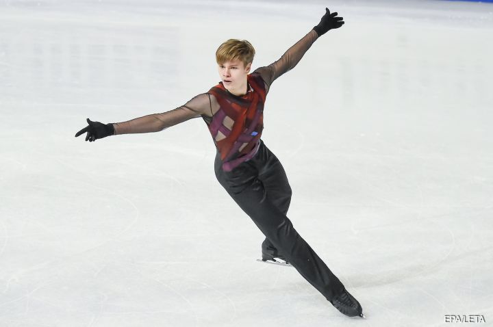 Денис Васильев