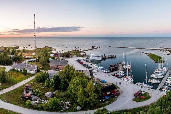 Visit Tallin
