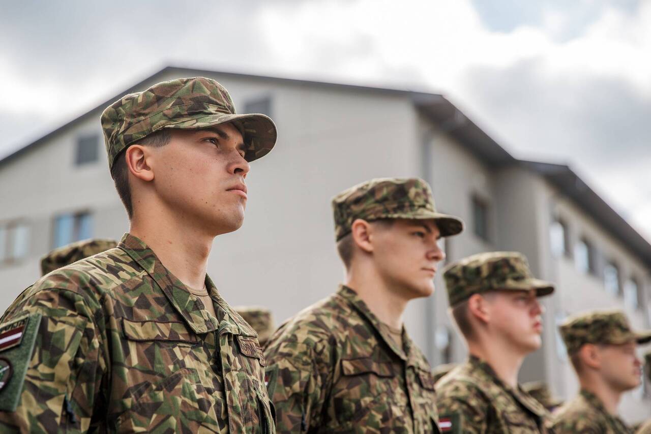 призывники танковые войска рядовой фото. армия рф срочники. призывники. солдаты в армии. солдат армии рф срочник.