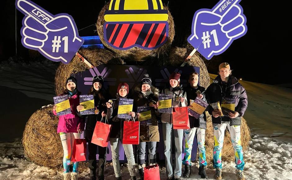 Даугавпилсские учащиеся вернулись с медалями с Зимнего фестиваля школ Латвии