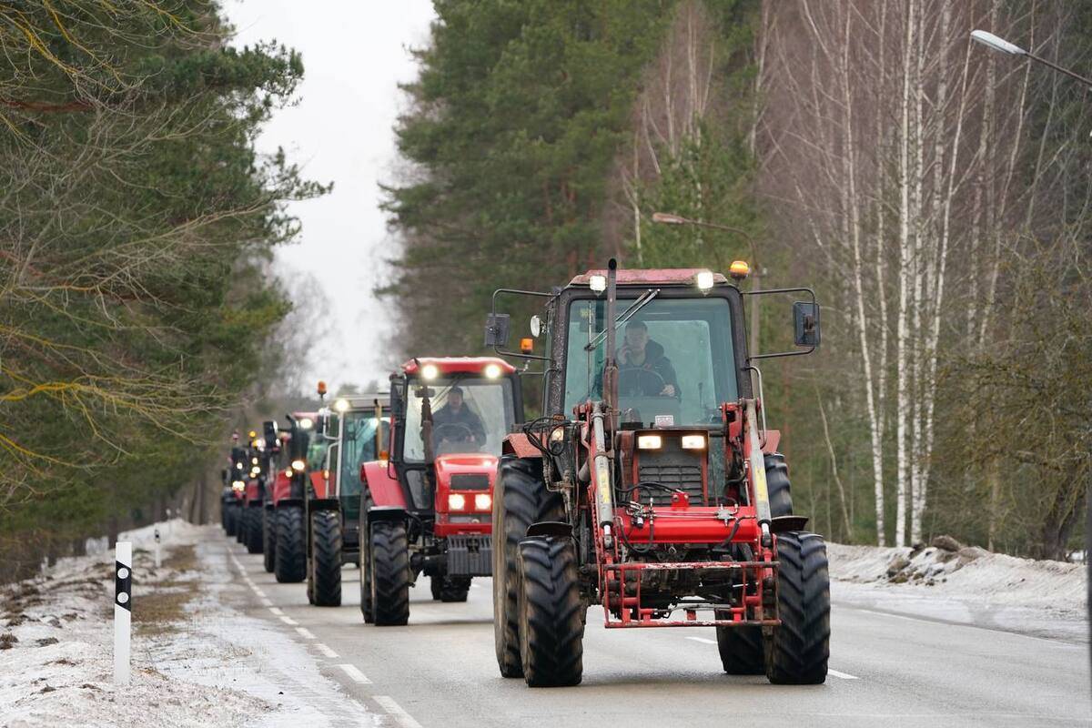 Фермеры и работники лесного хозяйства сегодня будут протестовать в Риге