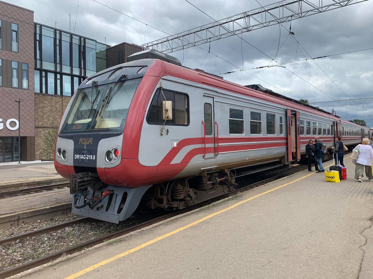 Pasažieru vilciens компенсирует реабилитацию пострадавших пассажирок поезда «Рига - Даугавпилс»