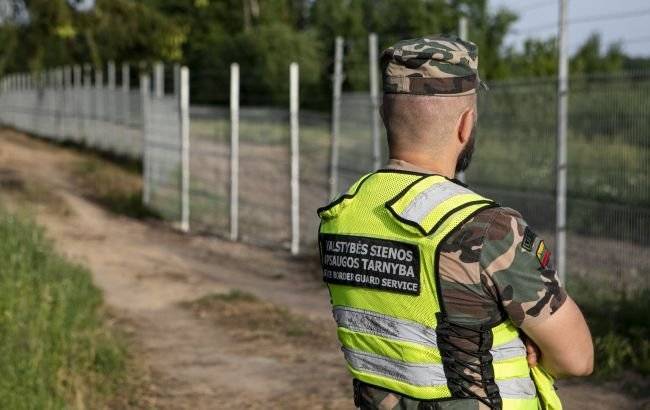 В Литве задержан перевозивший нелегальных мигрантов гражданин Латвии