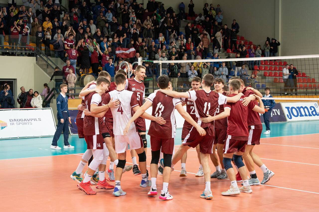 Сборная Латвии U20 по волейболу начала отборочный турнир чемпионата Европы с победы (фото)
