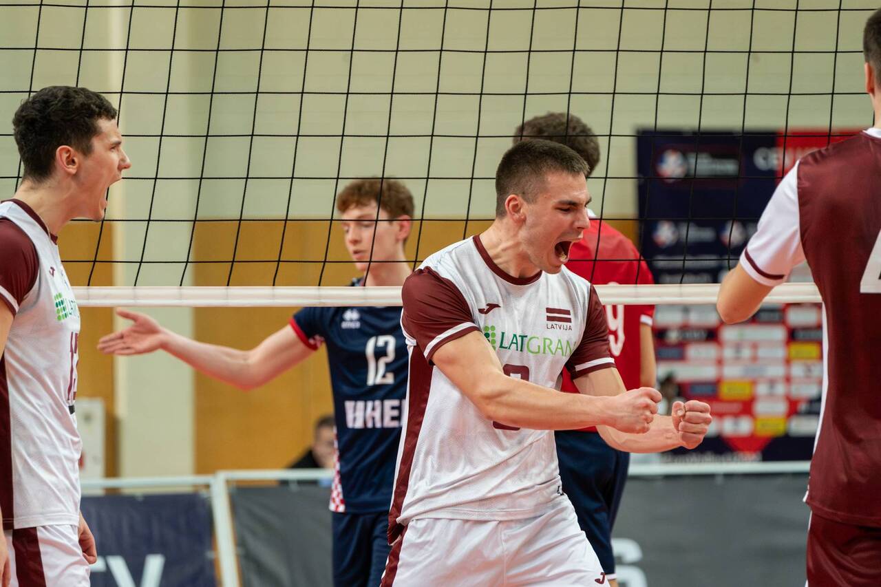 Волейболисты сборной Латвии U20 одержали победу над Хорватией (фото)