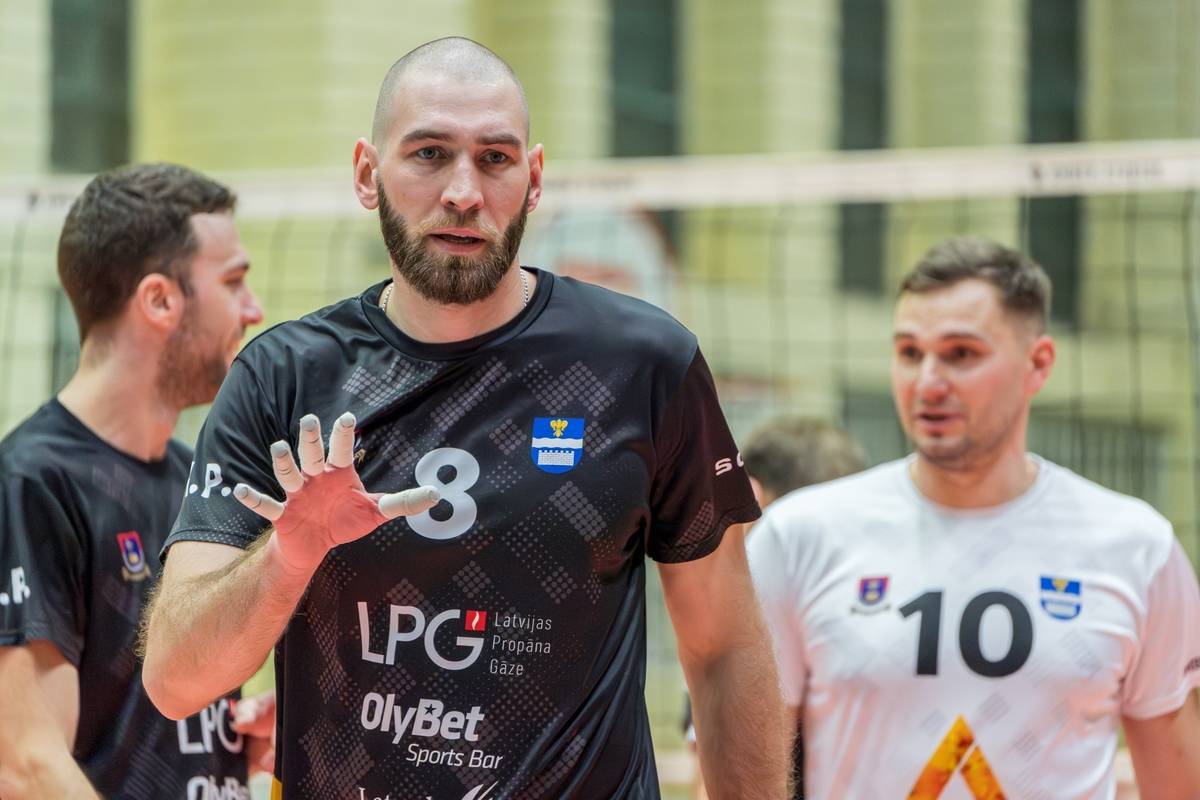 Волейболисты Ezerzeme/DU сравняли счет в финальной серии чемпионата Латвии