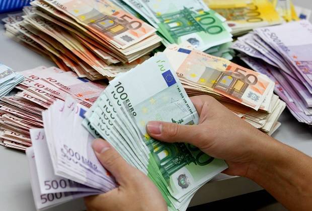 В Латвии появилась новая схема мошенничества с зарплатными счетами