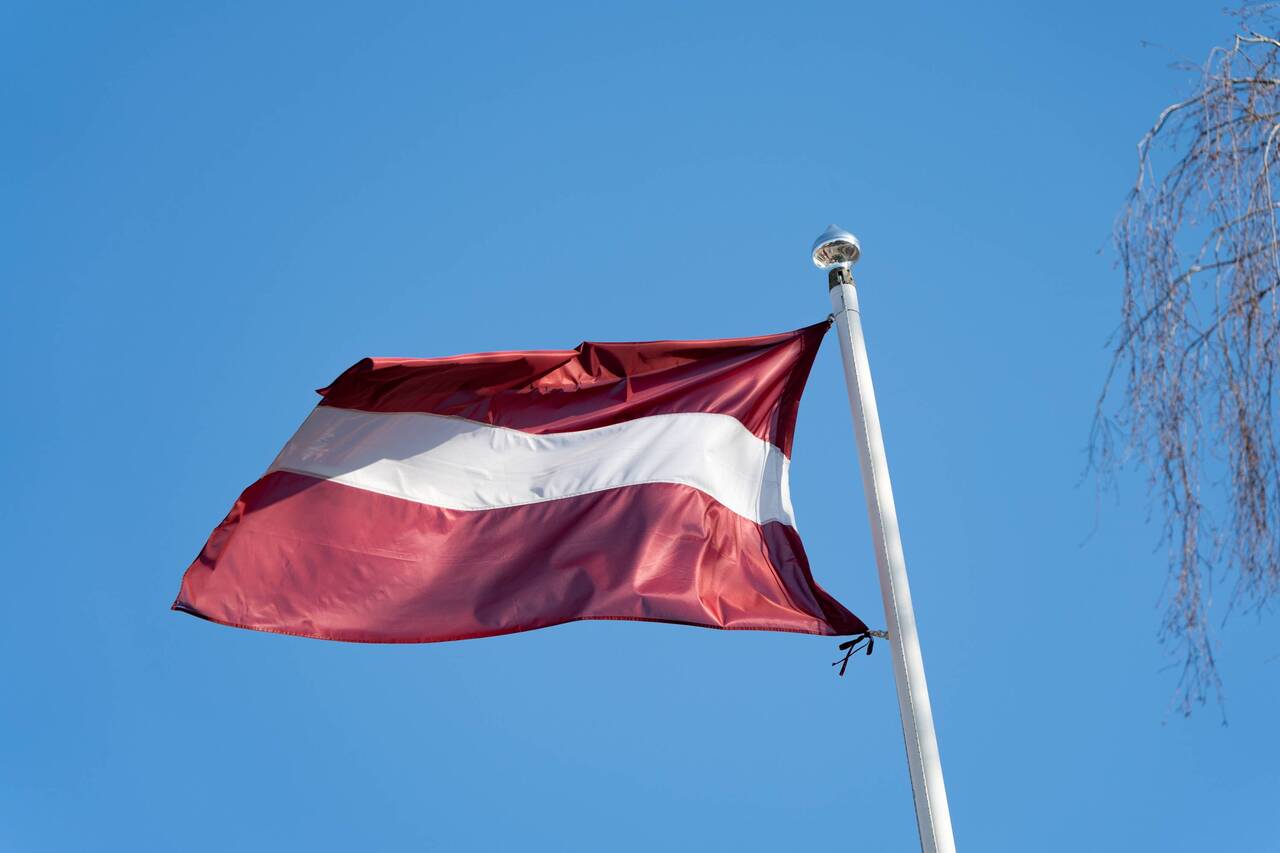 1 мая – двойной праздник в Латвии: не забудьте вывесить государственные флаги