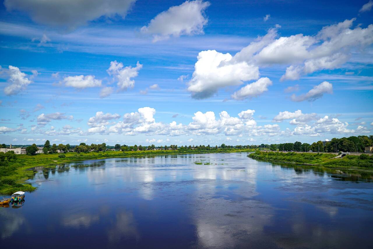 Температура воды в реках Латвии — от +9 до 21 градуса