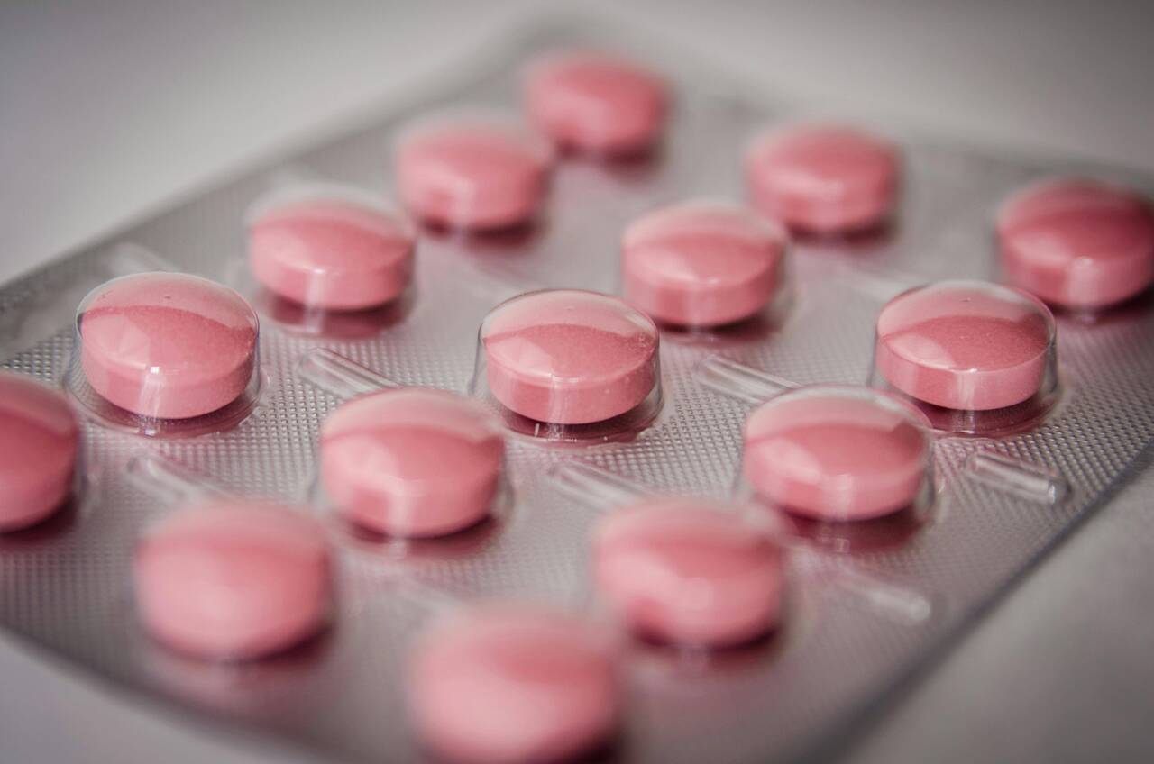 Правительство утвердило новую модель наценки на лекарства с 1 января 2025 года
