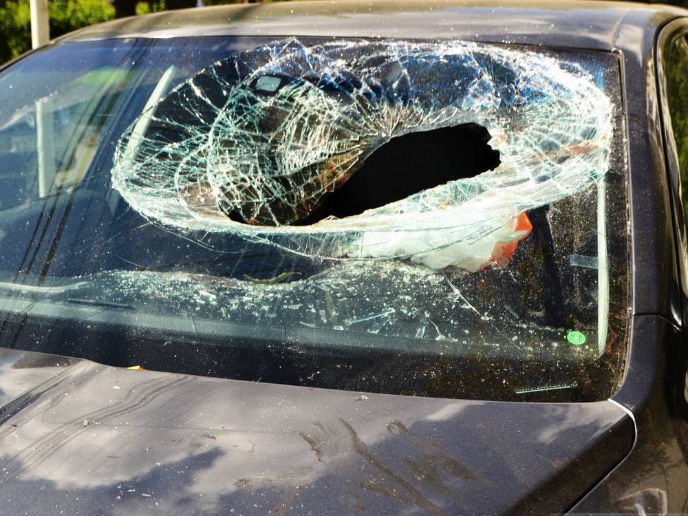 Авария на дороге Скрудалиена – Каплава – Краслава: машина выехала на встречную полосу