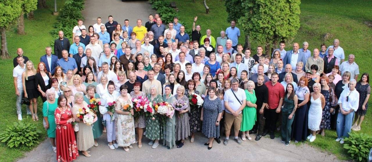 Выпускники 2000 года