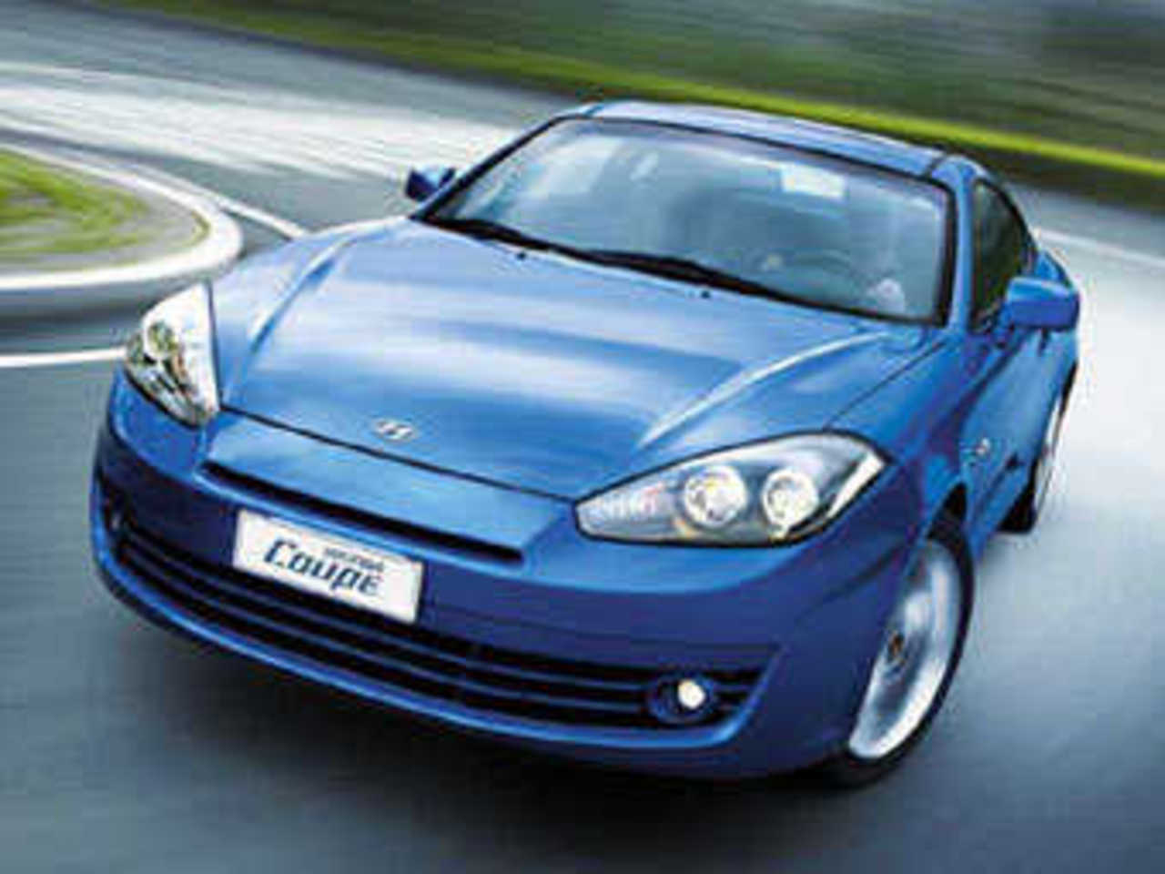 Hyundai Coupe. Фото Hyundai