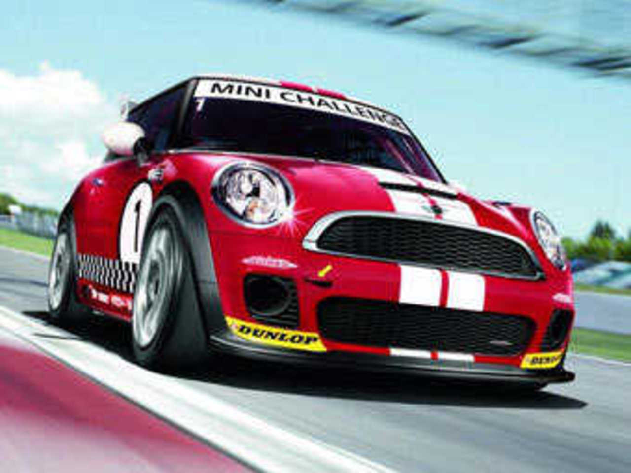 Mini John Cooper Works Challenge. Фото BMW