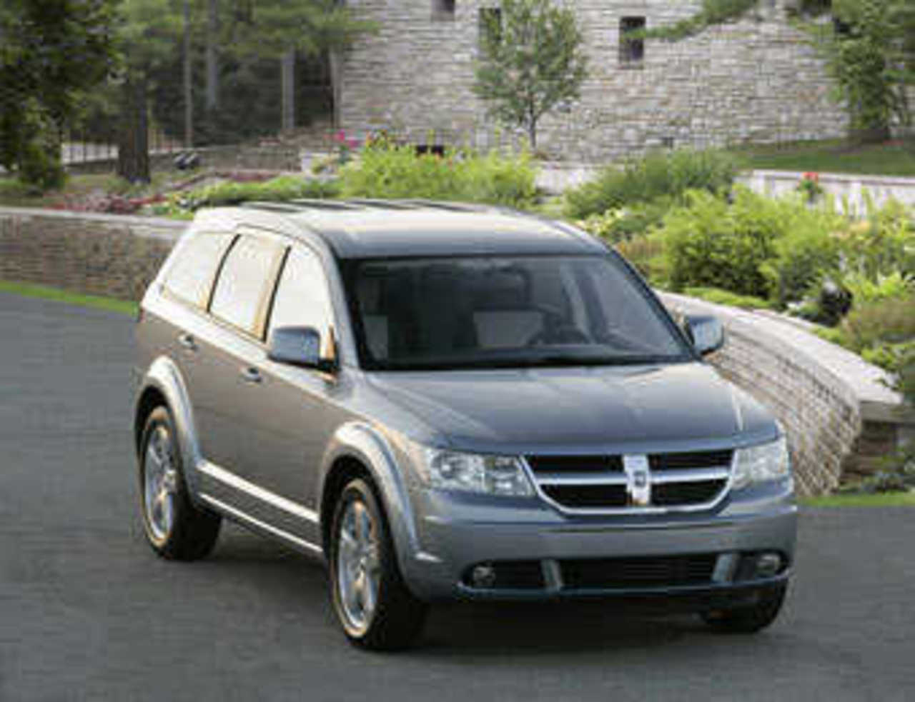 Dodge Journey. Фото Dodge