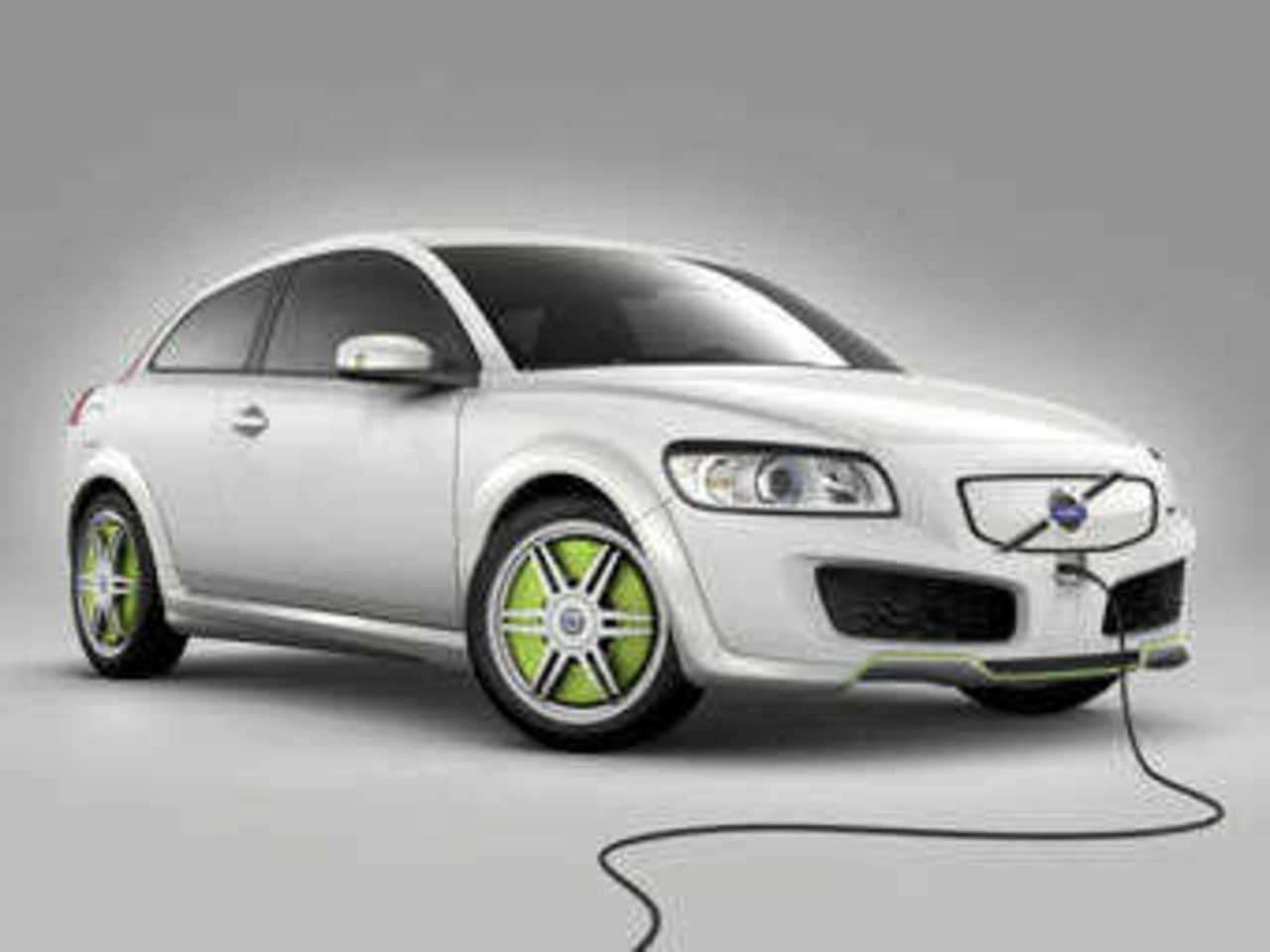 Volvo C30 ReCharge Concept. Фото Volvo
