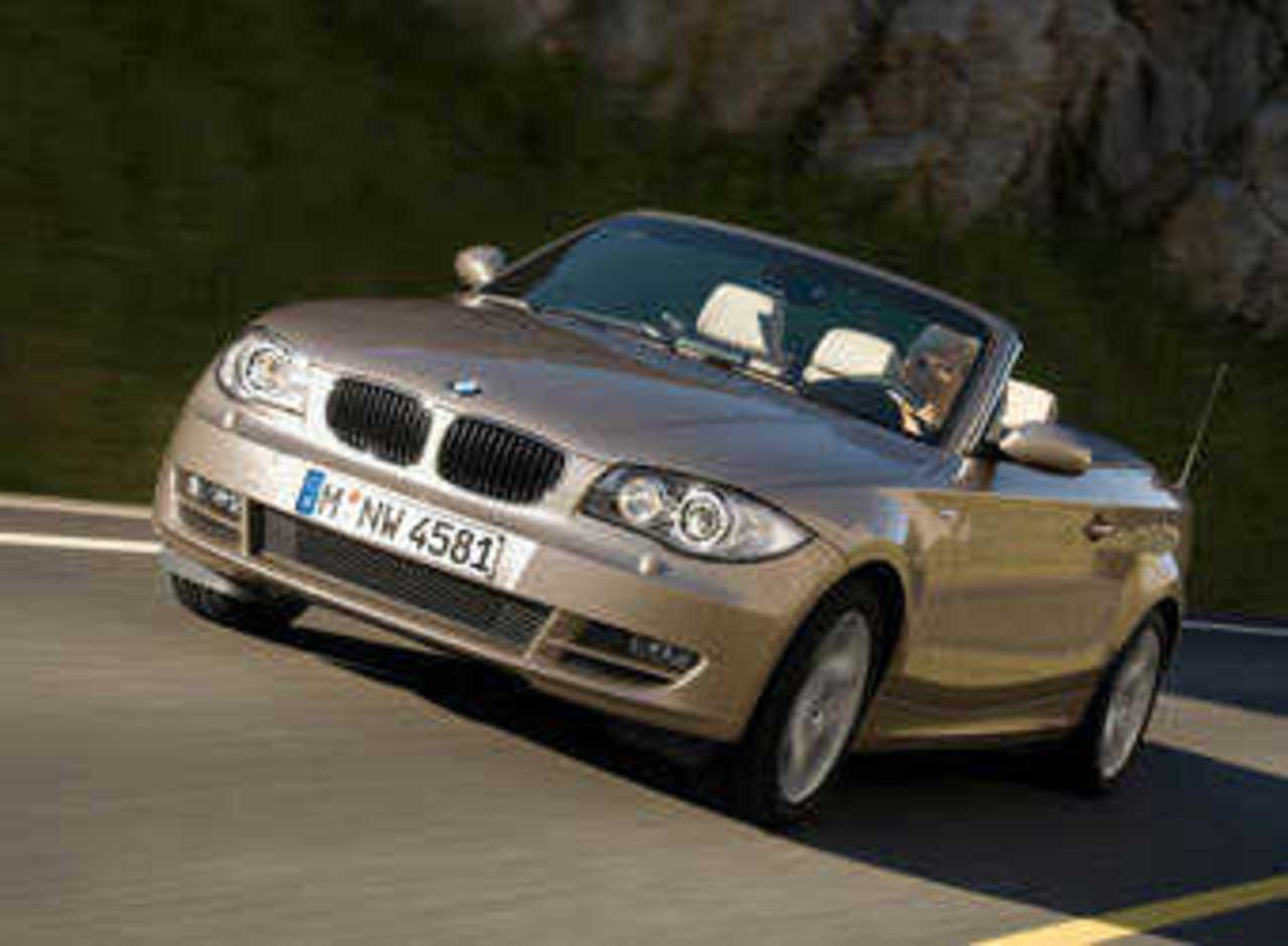 BMW 1-Series Convertible. Фото BMW
