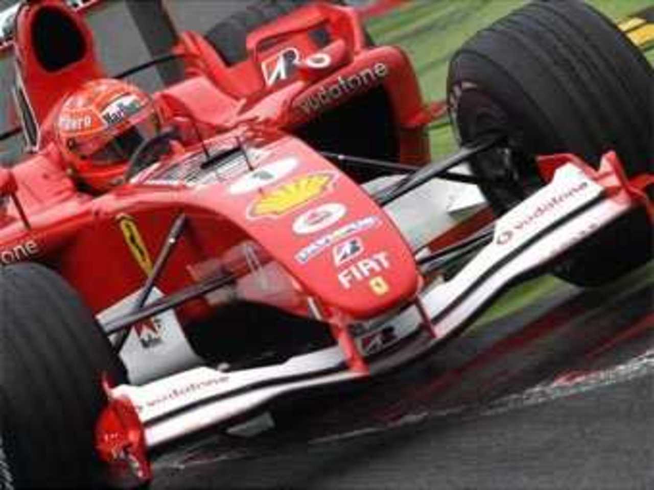 Михаэль Шумахер за рулем болида Ferrari. Фото с сайта blogf1.co.uk