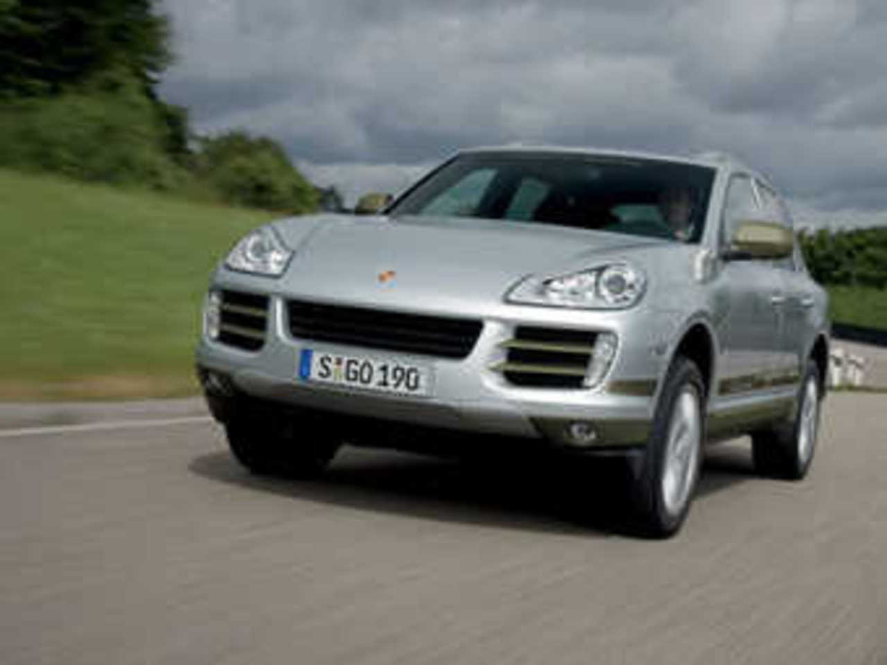 Porsche Cayenne Hybrid. Фото Porsche