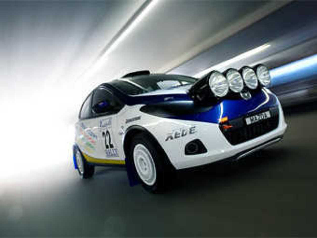 Mazda2 Extreme. Фото Mazda