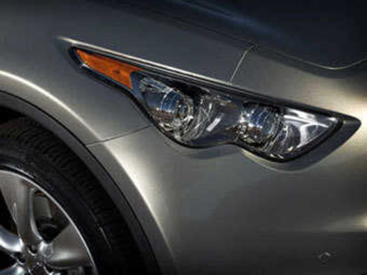 Infiniti FX37. Фото с сайта autoblog.com