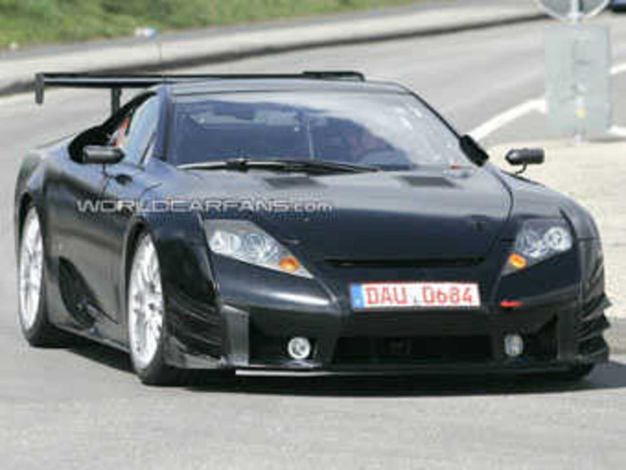 Гоночный Lexus LF-A. Фото с сайта worldcarfans.com