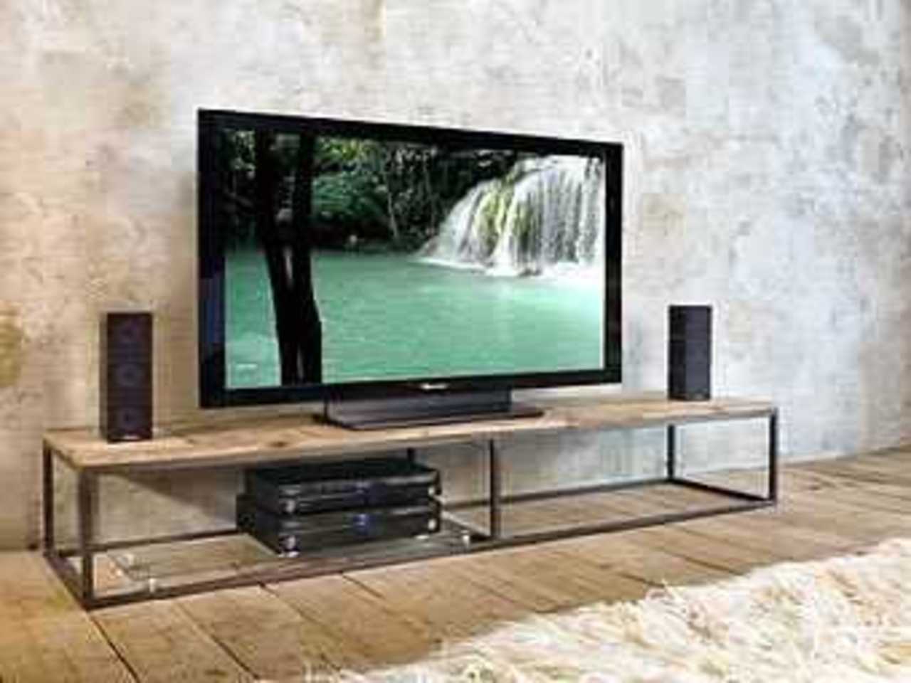 Плазменный телевизор Pioneer. Фото с сайта coolgadgetszone.com