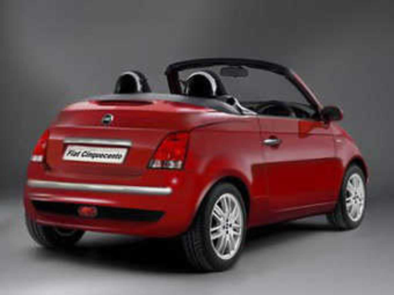 Предполагаемый облик кабриолета Fiat 500. Иллюстрация с сайта autoexpress.co.uk