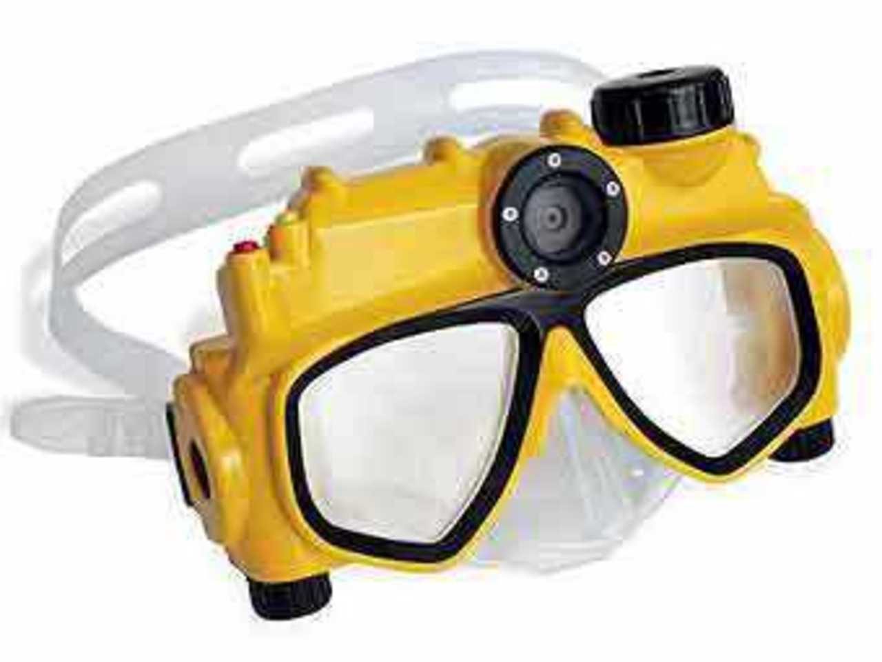 The Only Digital Camera Swim Mask. Фото с сайта hammacher.com