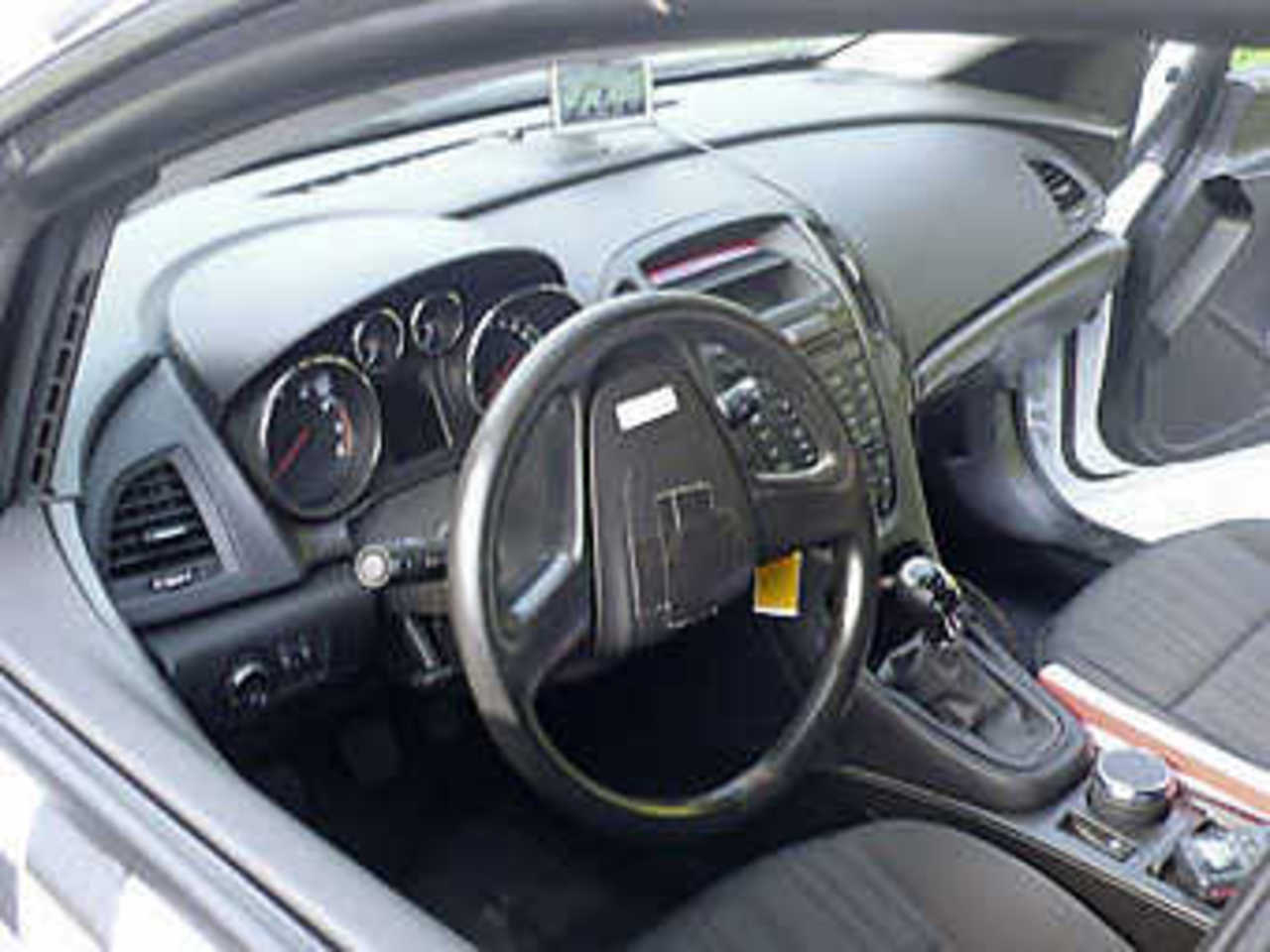 Фото с сайта autobild.de и motorauthority.com