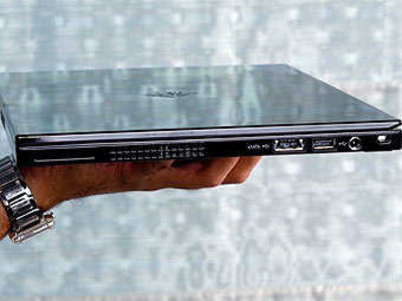Voodoo Envy 133. Фото с сайта crunchgear.com