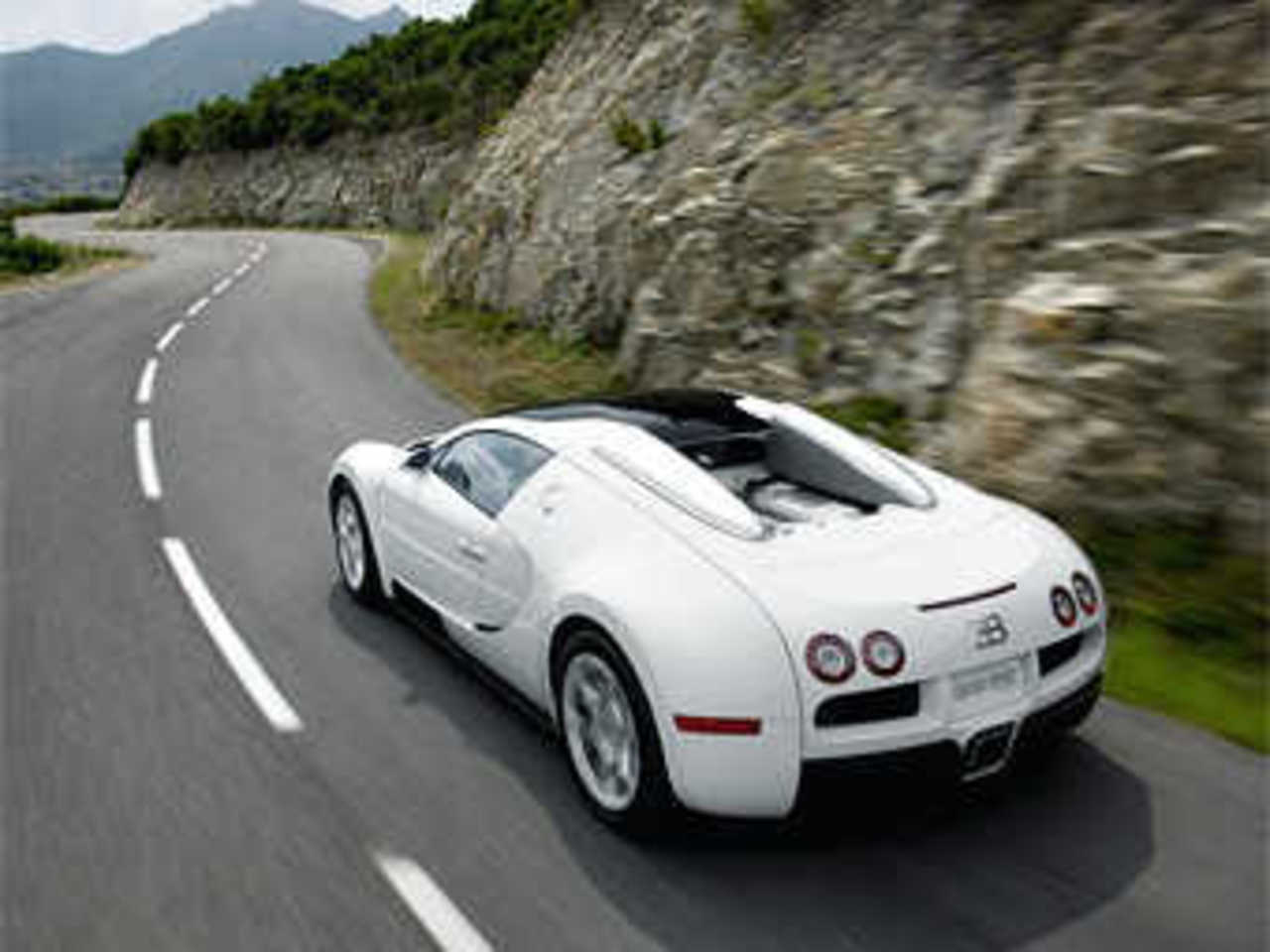 Bugatti Veyron Grand Sport. Фото компании Bugatti
