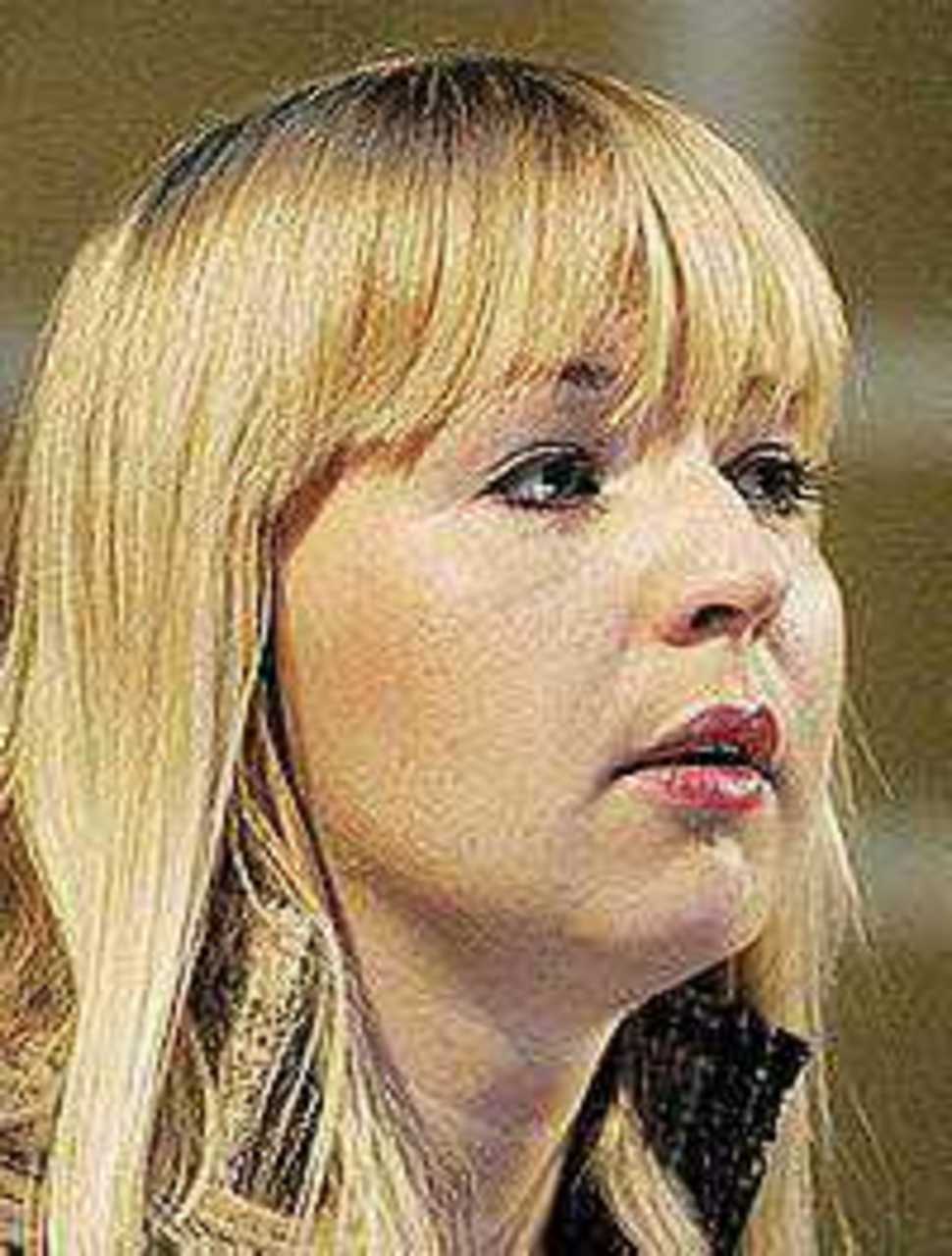 Элина Эгле.