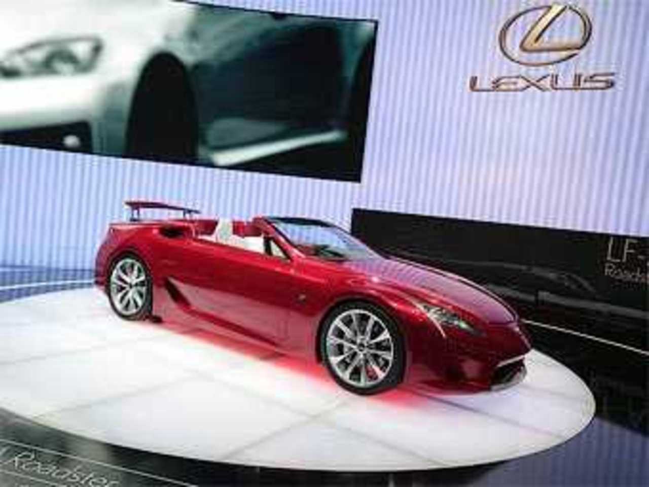 Lexus LF-A. Фото Ленты.Ру