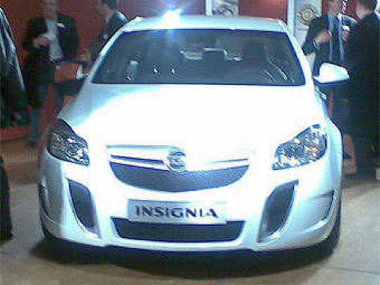Opel Insignia OPC. Фото с сайта evo.co.uk