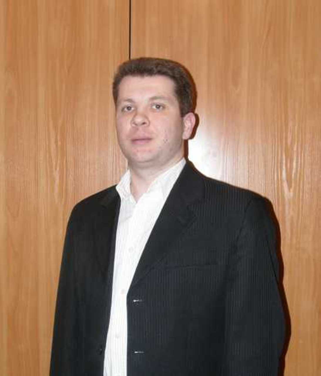 Евгений Оленов