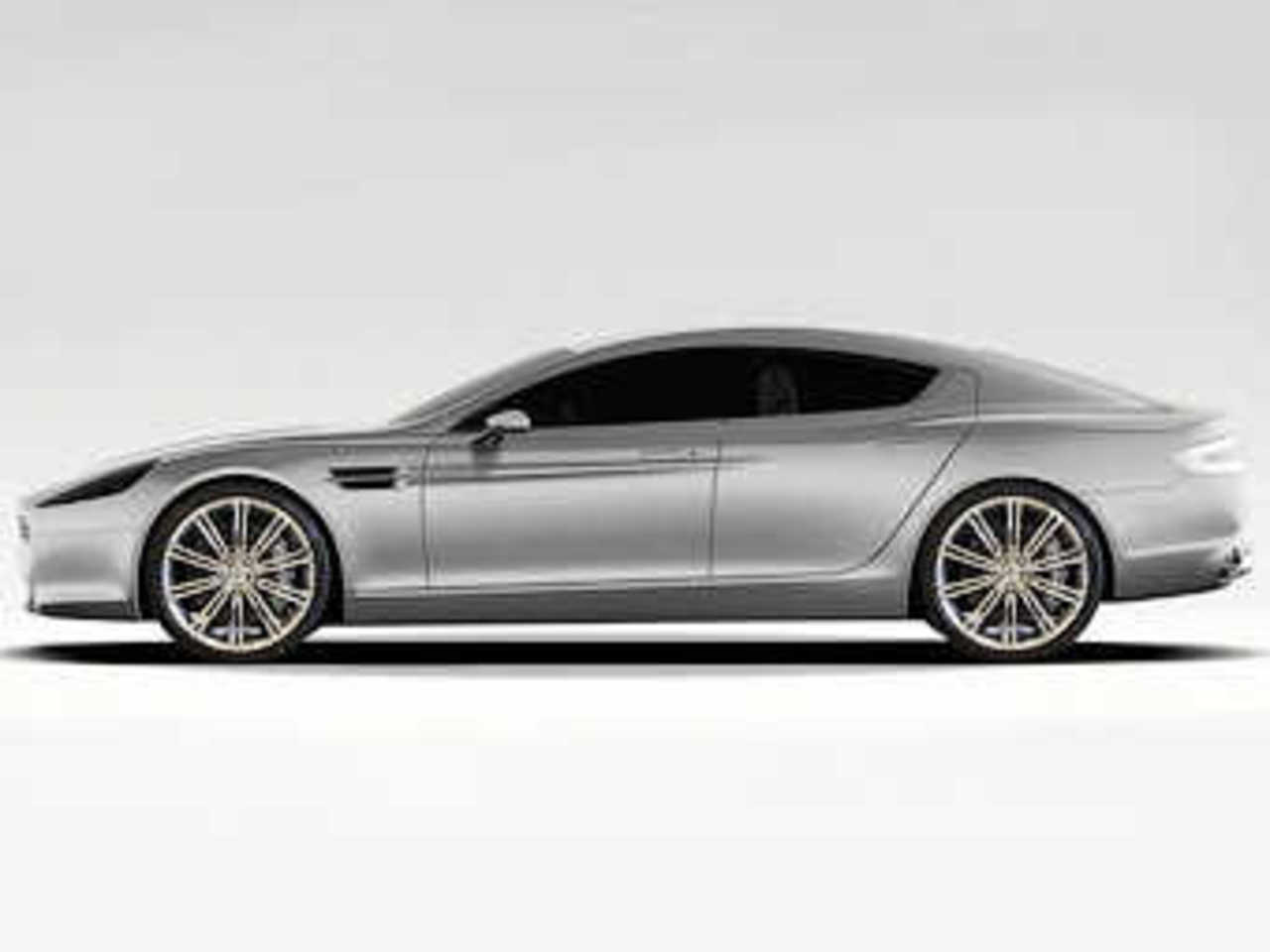 Aston Martin Rapide. Фото Aston Martin