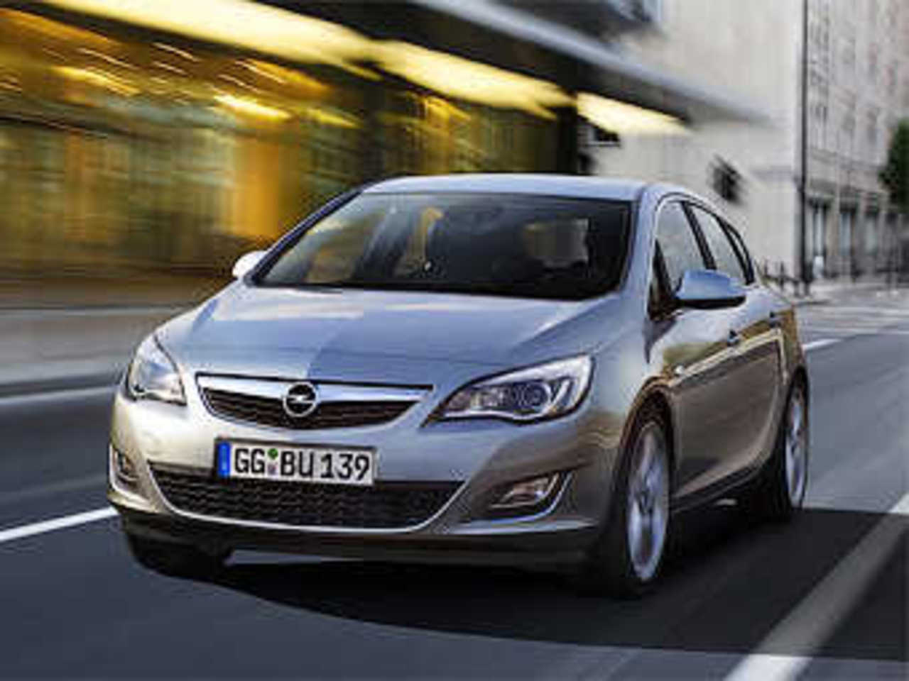 Opel Astra. Фото Opel