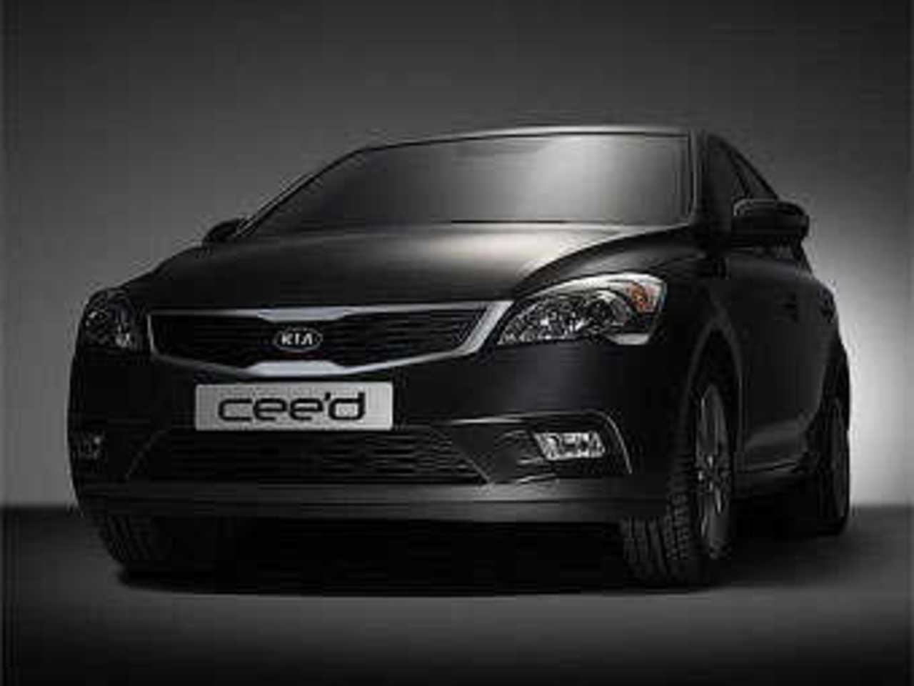 Обновленный Kia cee'd. Фото с сайта autoblog.nl
